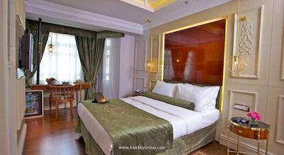 تکسیم استار هتل