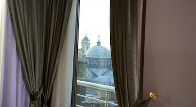 تکسیم استار هتل