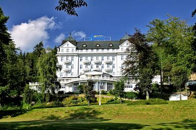 تپ کونتریلین هتل اسپلاناد اسپا اند گولف ریزرت