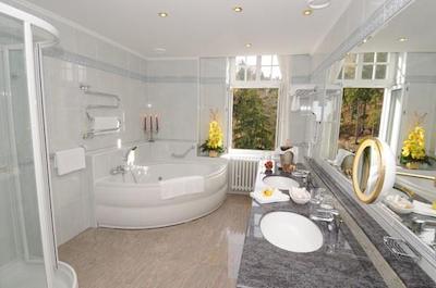 تپ کونتریلین هتل اسپلاناد اسپا اند گولف ریزرت