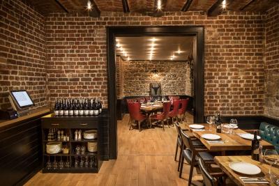 آکا لاش تکسیم هتل