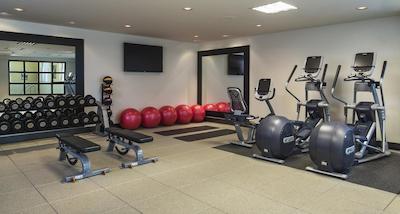 هیلتون سویتز وینیپگ آیرپرت