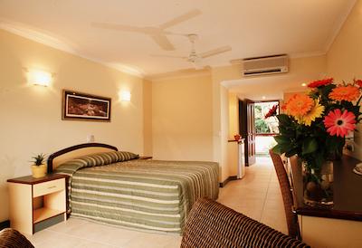 ب ویلیج ترپیکال رتریت