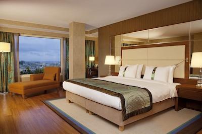 هالیدی این شیشلی