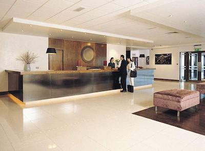 کرک آیرپرت هتل