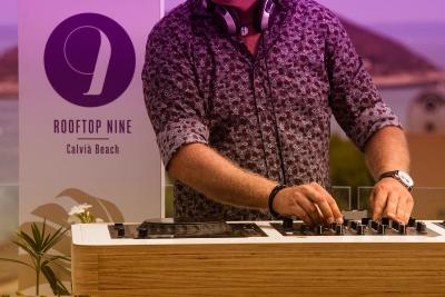 اینسید کالوی بیچ