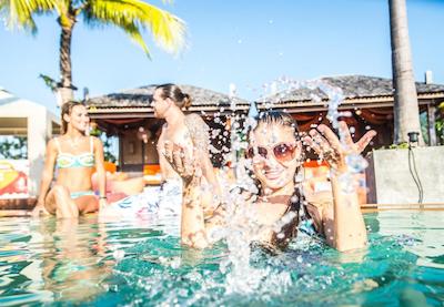 اینسید کالوی بیچ