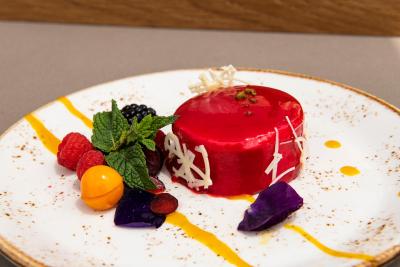 اینسید کالوی بیچ