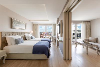 سیویکی تکسیم هتل استانبول