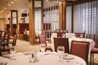 دوبلتری بای هیلتون تیومن