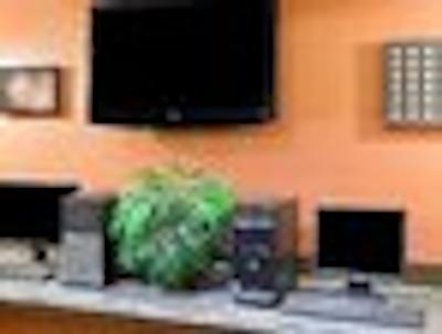 رامادا مسا فنیکس ایست اریا