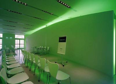 وناهتلز ویتریا فیرنز