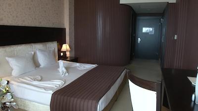 مورسکو اوکو گاردن