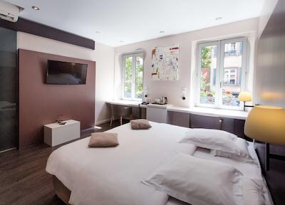 هتل د لورپ بای هاپیکولتور