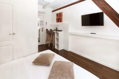 هتل د لورپ بای هاپیکولتور