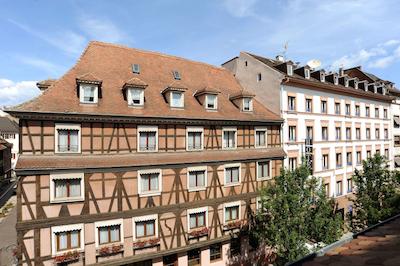 هتل د لورپ بای هاپیکولتور