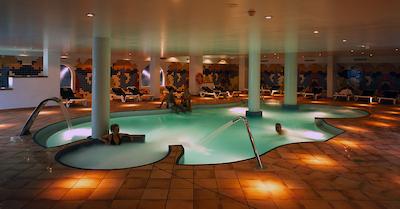 گولدن باهیا د تسا اند اسپا