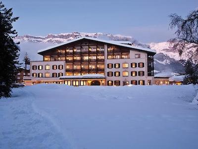 ادولا فلیمز