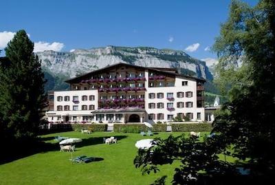 ادولا فلیمز