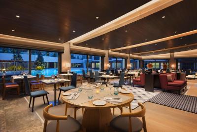 رادیسون بلو هتل اند اسپا استانبول توزلا