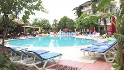 لماز سویت هتل بای کولابی