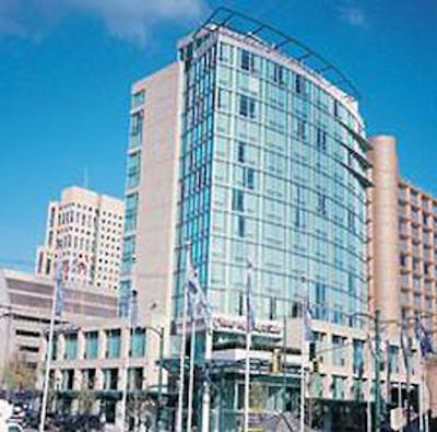 هامپتون این اند سویتز بای هیلتون وانکوور دونتون