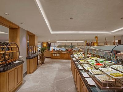 گرند تارابایا هتل