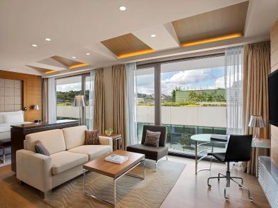 گرند تارابایا هتل