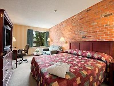 تراولج لاکشر نرد ب