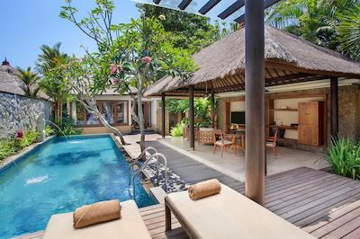 امارترا ویلاز بالی نوسا دوا-مگالری کالکشن