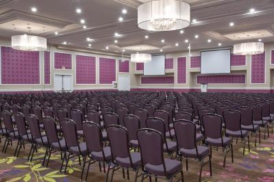 هلید این ترنتو اینترنیشنال آیرپرت