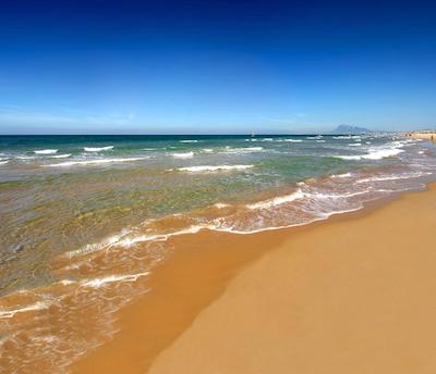 اُلیوا نوا بیچ اند گولف ریزرت