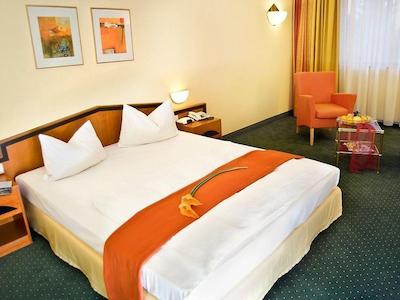 ایب هتل پاساو سیتی سنتر