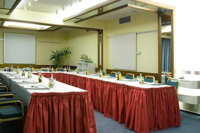 ایب هتل پاساو سیتی سنتر