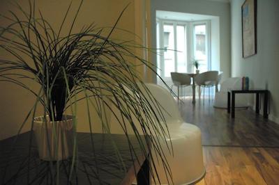 دینگدنگ اکسپرز هستل