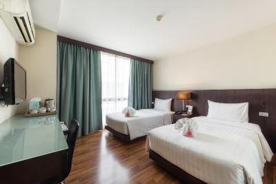 میدا هتل نگامونگوان