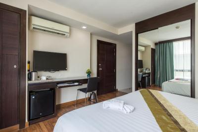 میدا هتل نگامونگوان