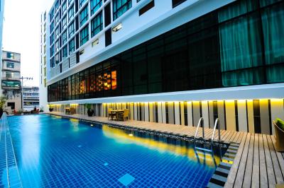 میدا هتل نگامونگوان