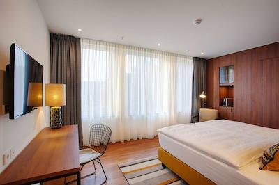 امرن هامبورگ هتل اسپیچرستادت