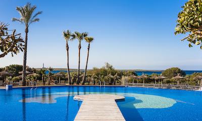 اینسُتل پونتا پریما ریزرت اند اسپا