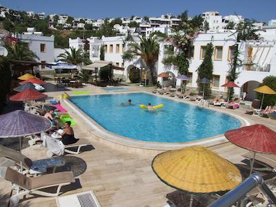 پارادیس اپارت