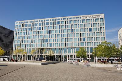 استیجنبرجر هتل ام کانزلرامت