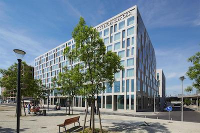 استیجنبرجر هتل ام کانزلرامت