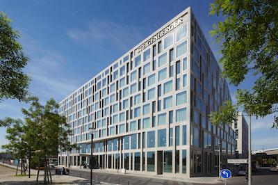 استیجنبرجر هتل ام کانزلرامت