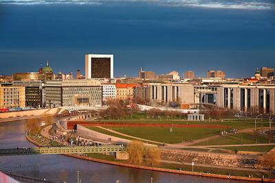 استیجنبرجر هتل ام کانزلرامت