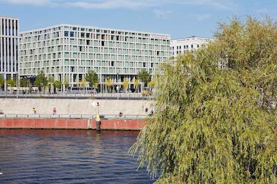 استیجنبرجر هتل ام کانزلرامت