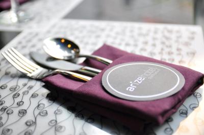 اریز سوخومویت