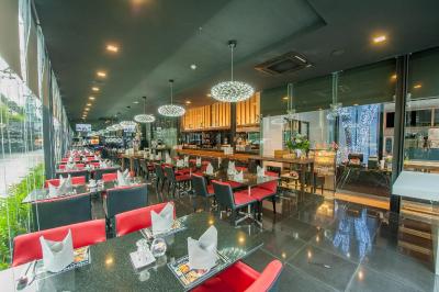 اریز سوخومویت