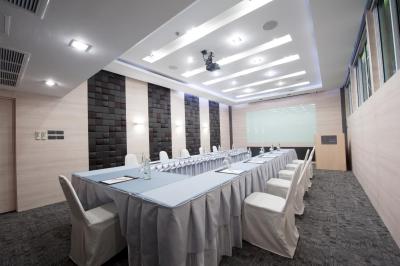 اریز سوخومویت