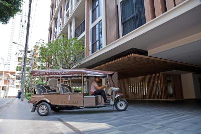 ارکادیا سوئیتز فلونچیت بانکوک بای کامپس هاسپیتالیتی